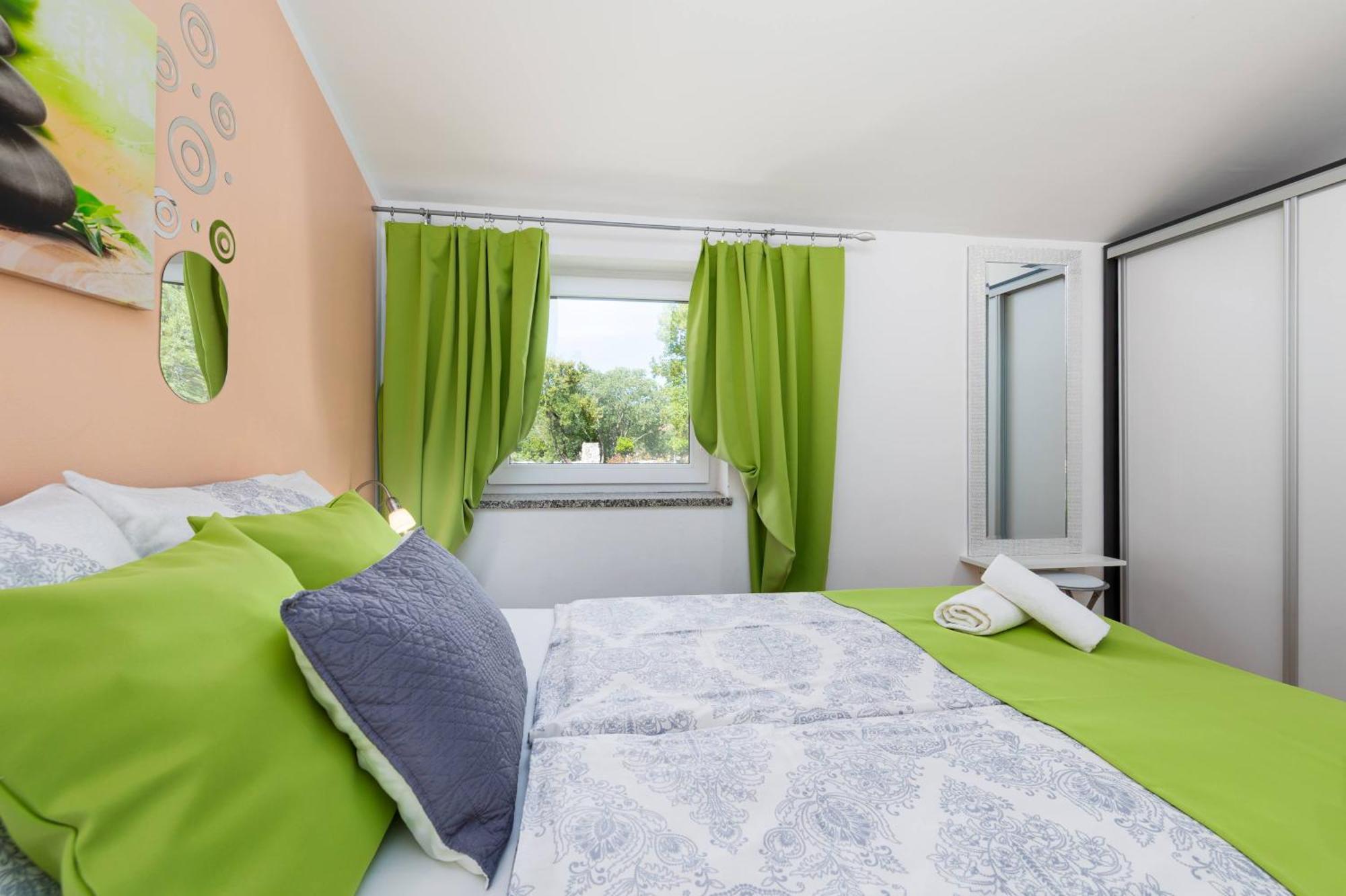 Apartman Luni Sa Bazenom - Malinska, Sveti Anton Sveti Anton  Exteriér fotografie
