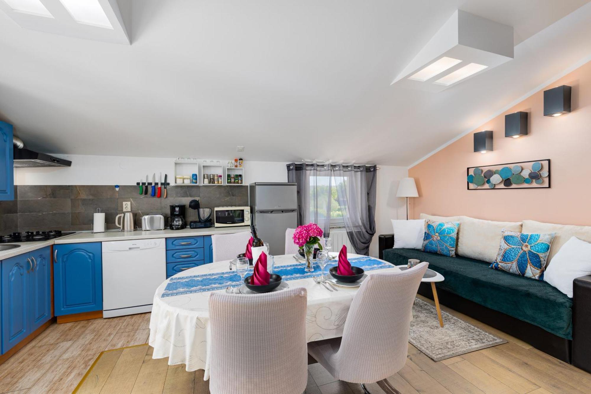 Apartman Luni Sa Bazenom - Malinska, Sveti Anton Sveti Anton  Exteriér fotografie